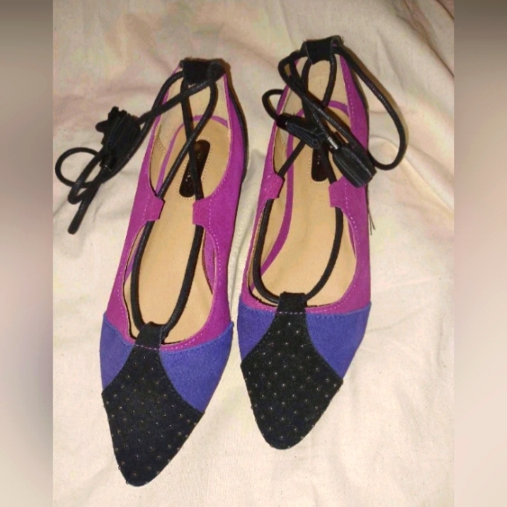 Color block flats